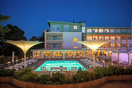 Hotel Bryza Resort & Spa