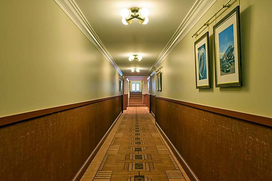 Dearborn Inn, Autograph Collection