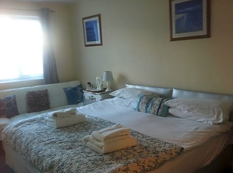 Large Double Room