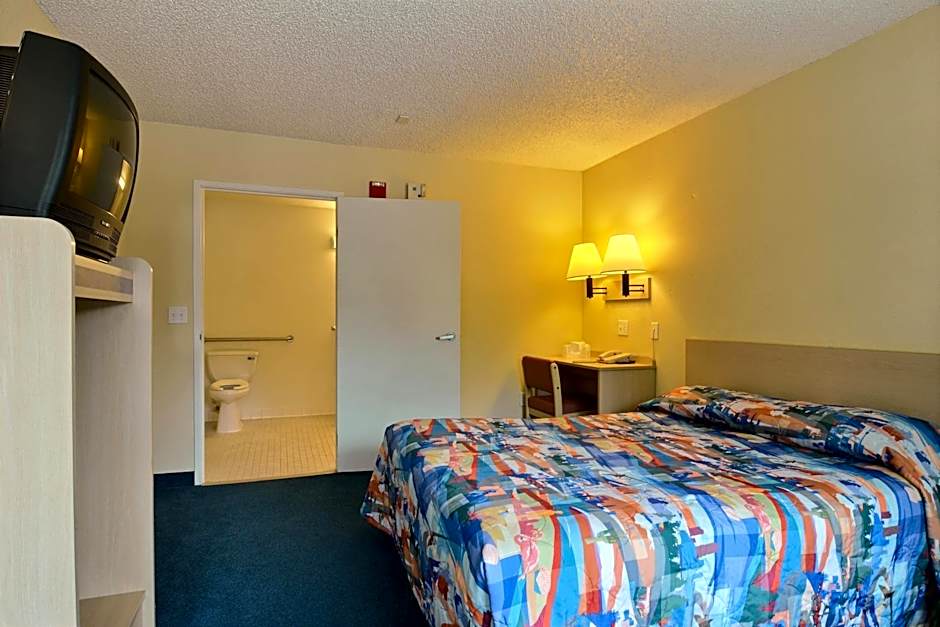 Motel 6-Seattle, WA - South