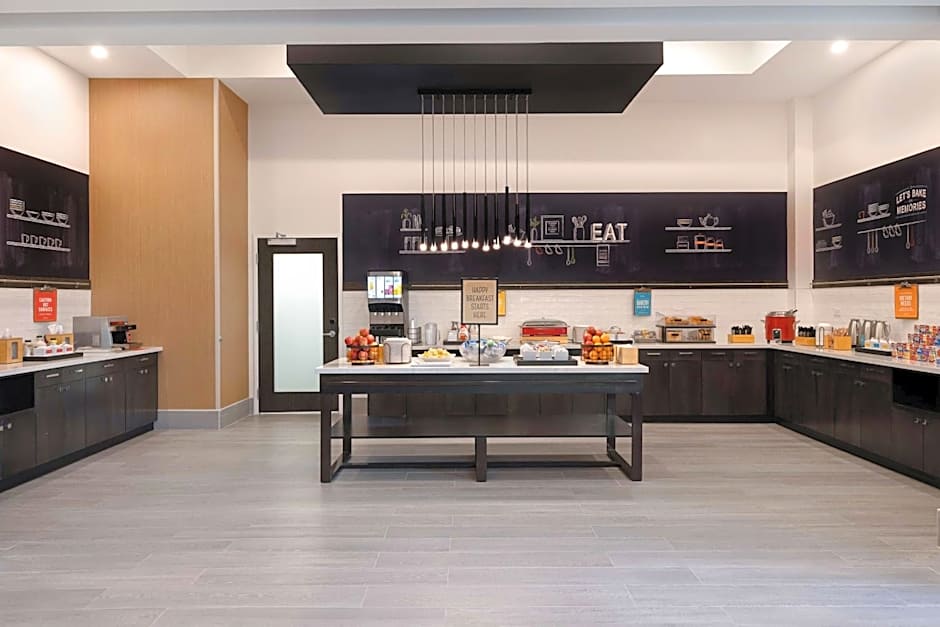 Hampton Inn By Hilton & Suites Burlington, Ontario