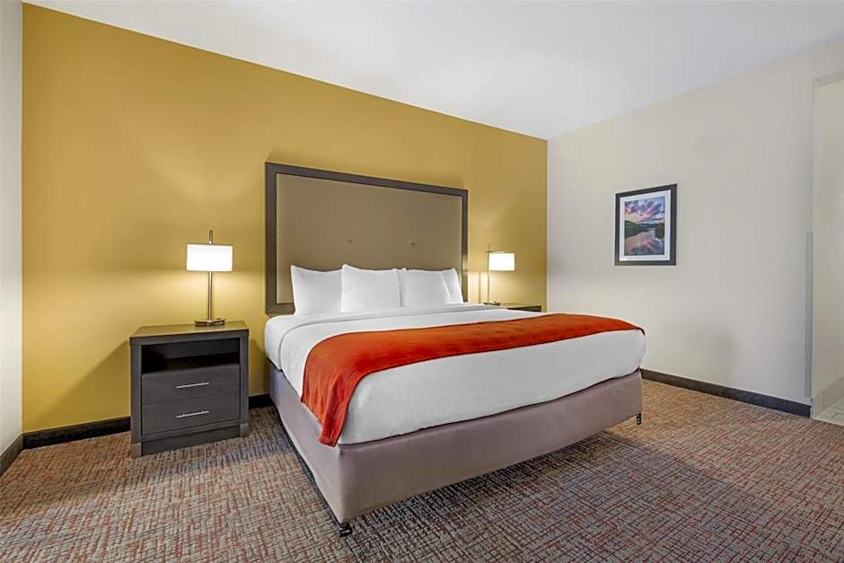 Best Western Plus Elizabethtown Inn & Suites