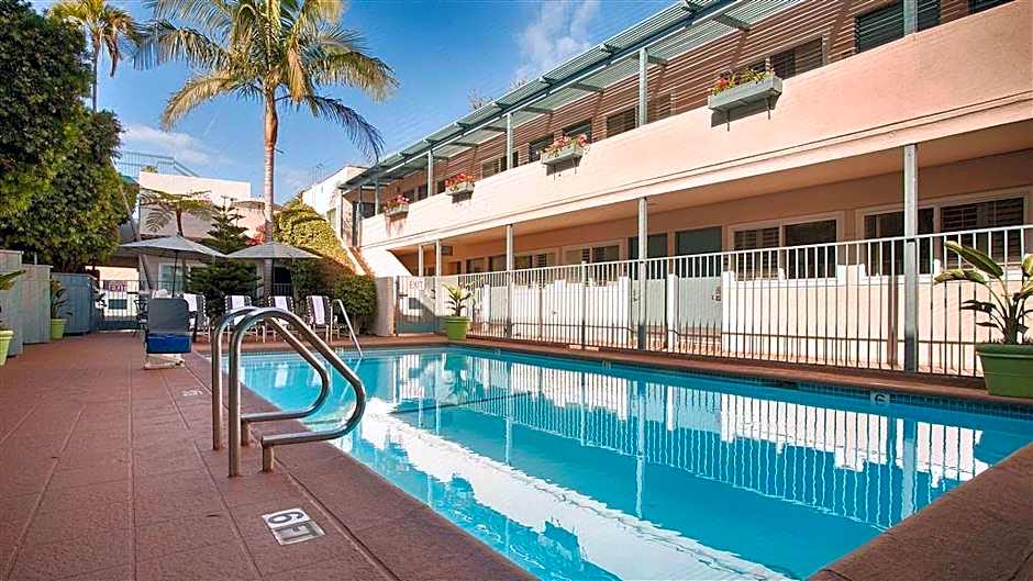 Beachside Inn