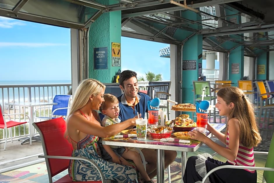 Crown Reef Beach Resort and Waterpark