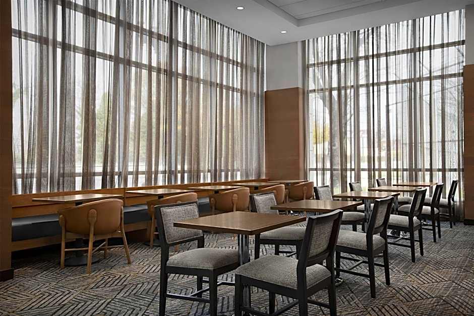 Homewood Suites by Hilton Washington DC NoMa Union Station