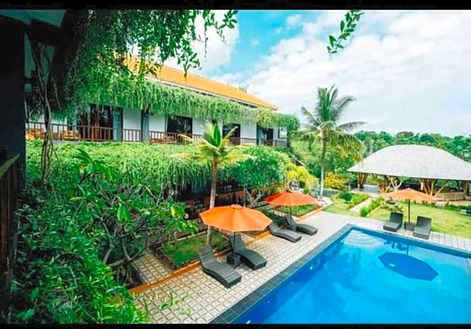 Tinggian Hill Retreat