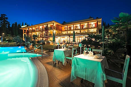 Villa Madrina Wellness Resort Hotel