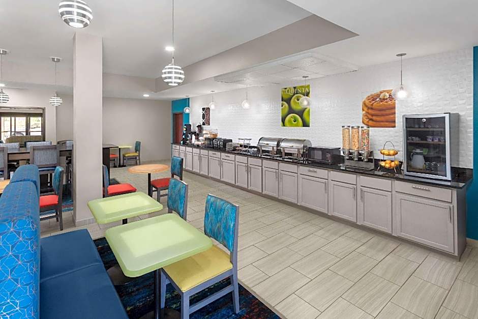 La Quinta Inn & Suites by Wyndham Woodward