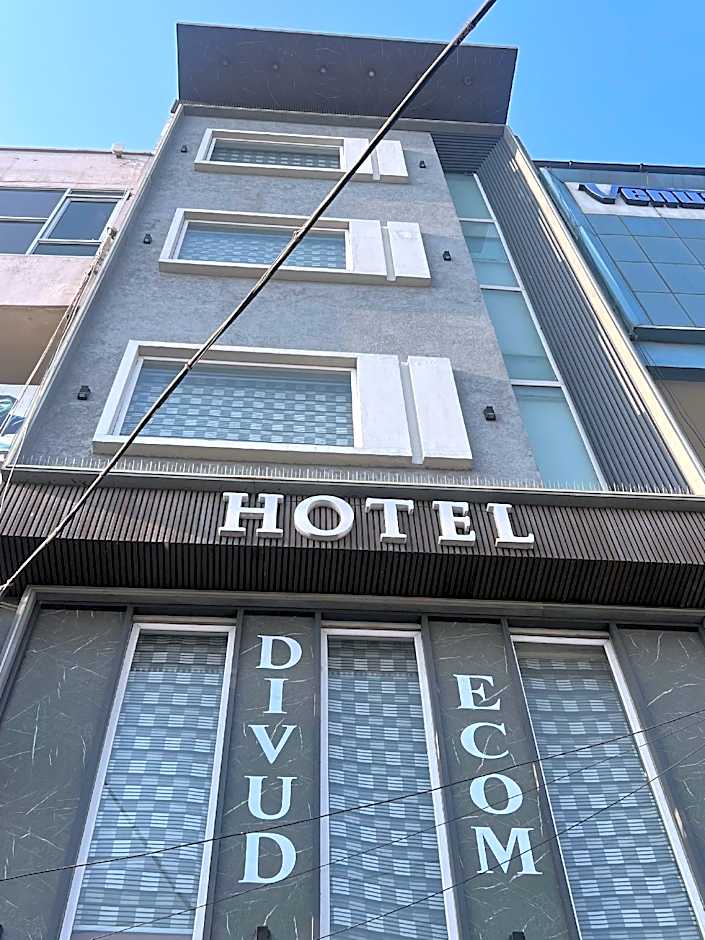 Divud Ecom Hotel