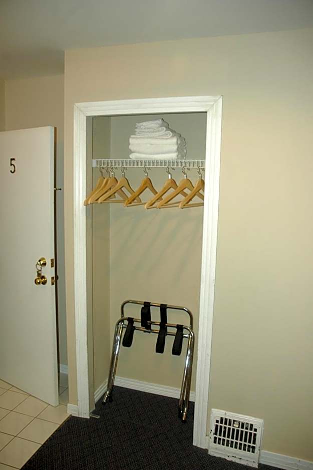 Cambie Lodge