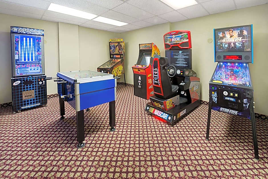 Ramada by Wyndham Niagara Falls/Fallsview