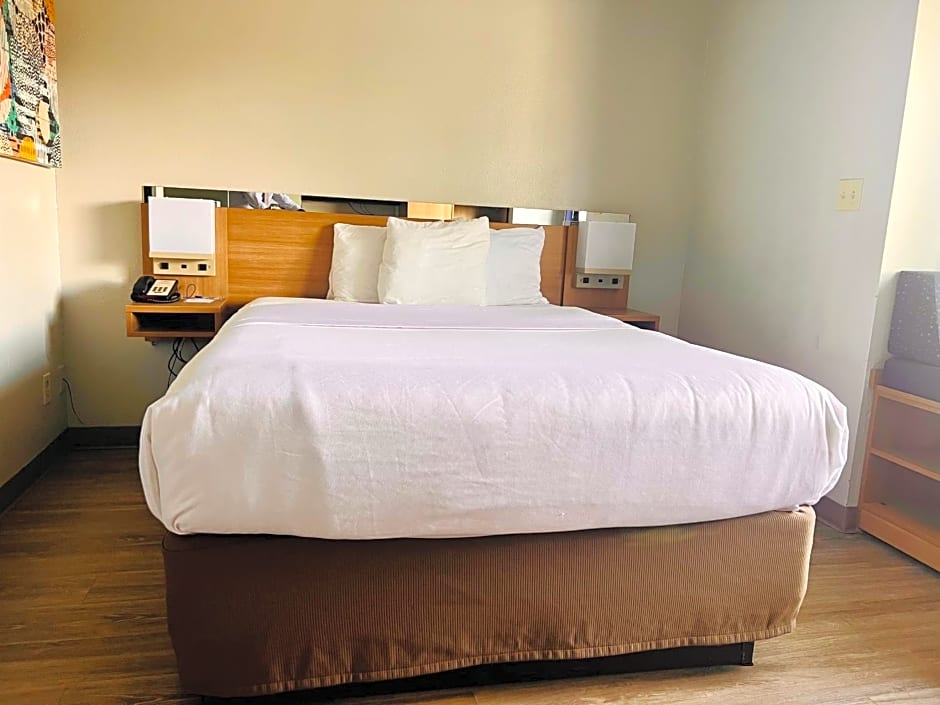 Microtel Inn & Suites by Wyndham Lexington