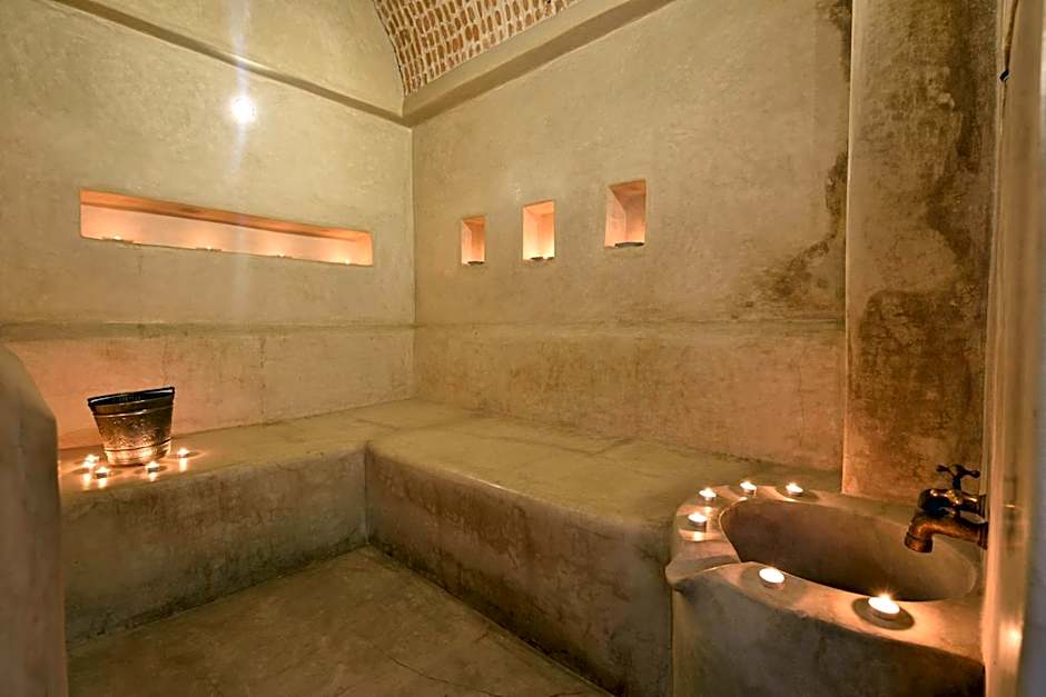 Riad les Ammonites and Spa