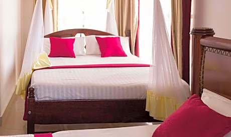 Triple Room with Lake View