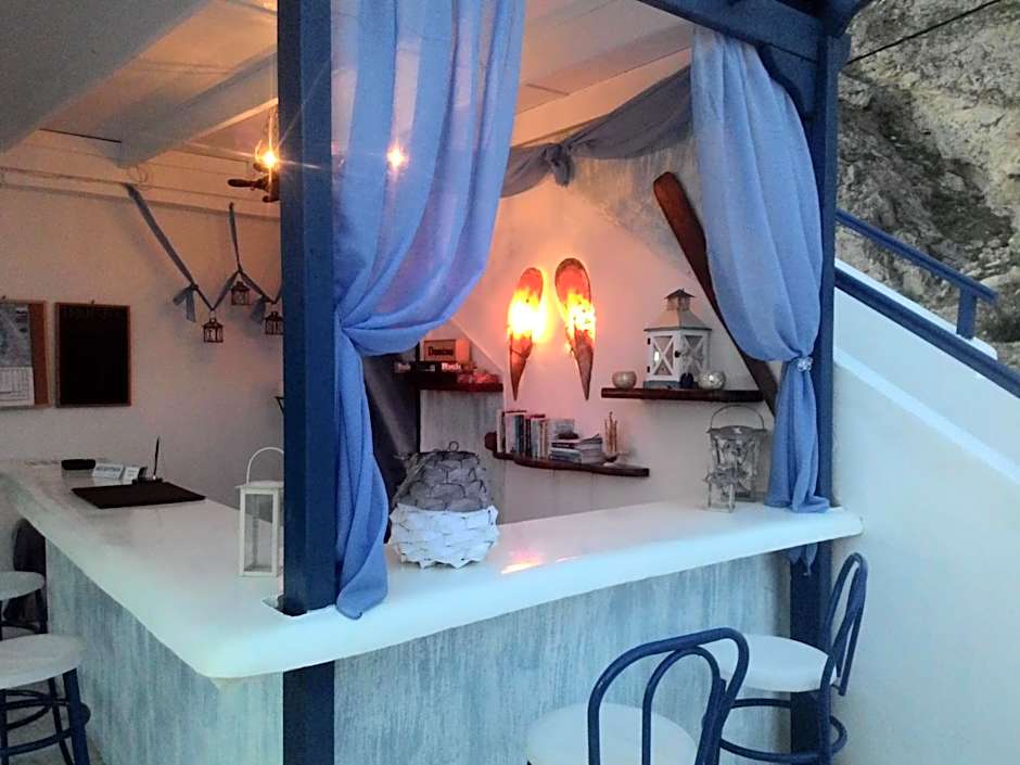 Onar Rooms & Studios