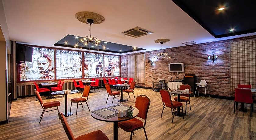 Maltepe 2000 Hotel