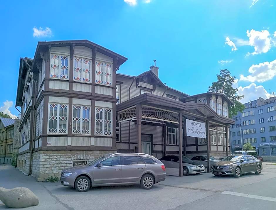 Villa Kadriorg Hostel