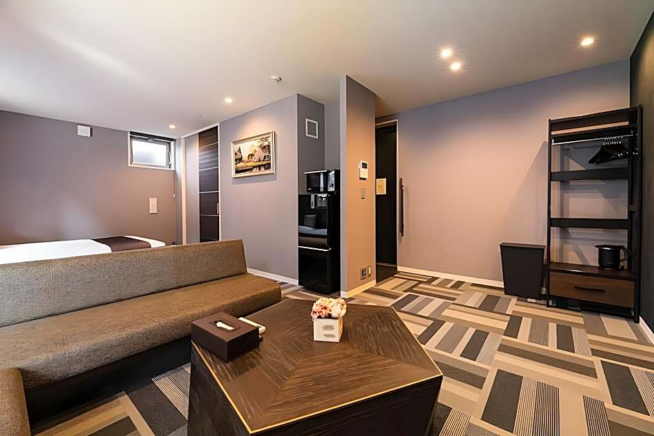 GRAND BASE Moji Nagomi