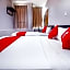 Super OYO 44097 Avatarr Hotel