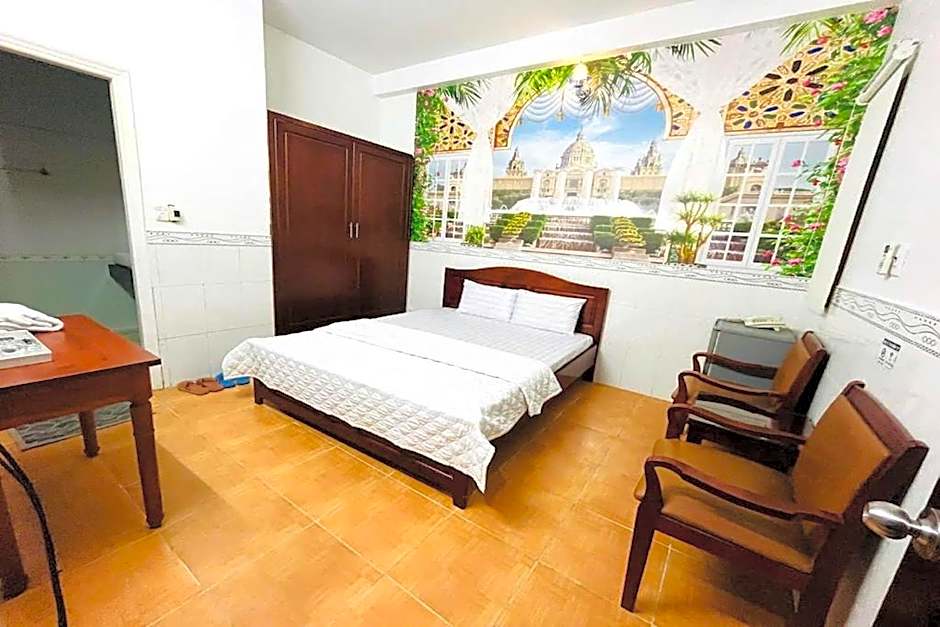 Hung Anh Hotel