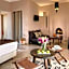 Oasis lodges