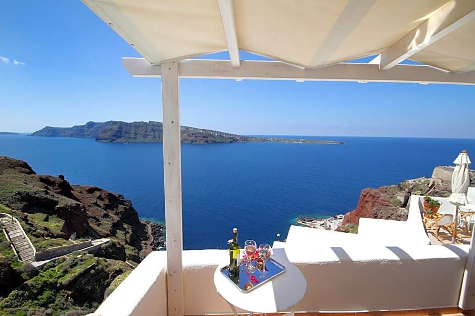 Oia Mare Villas