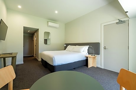 Premium Hotel Room