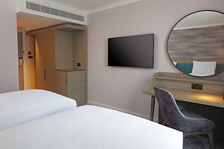 Superior Queen Room with Two Queen Beds