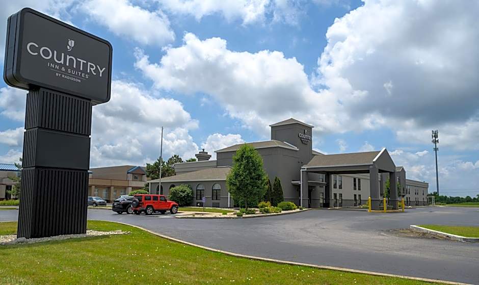 Country Inn & Suites by Radisson, Greenfield, IN