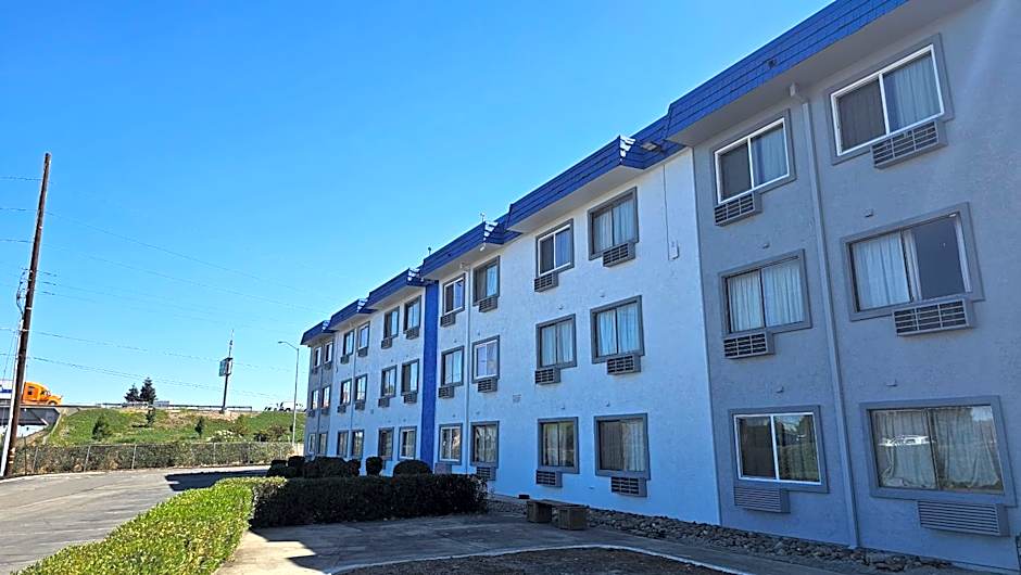 MetroParc 'nSuites