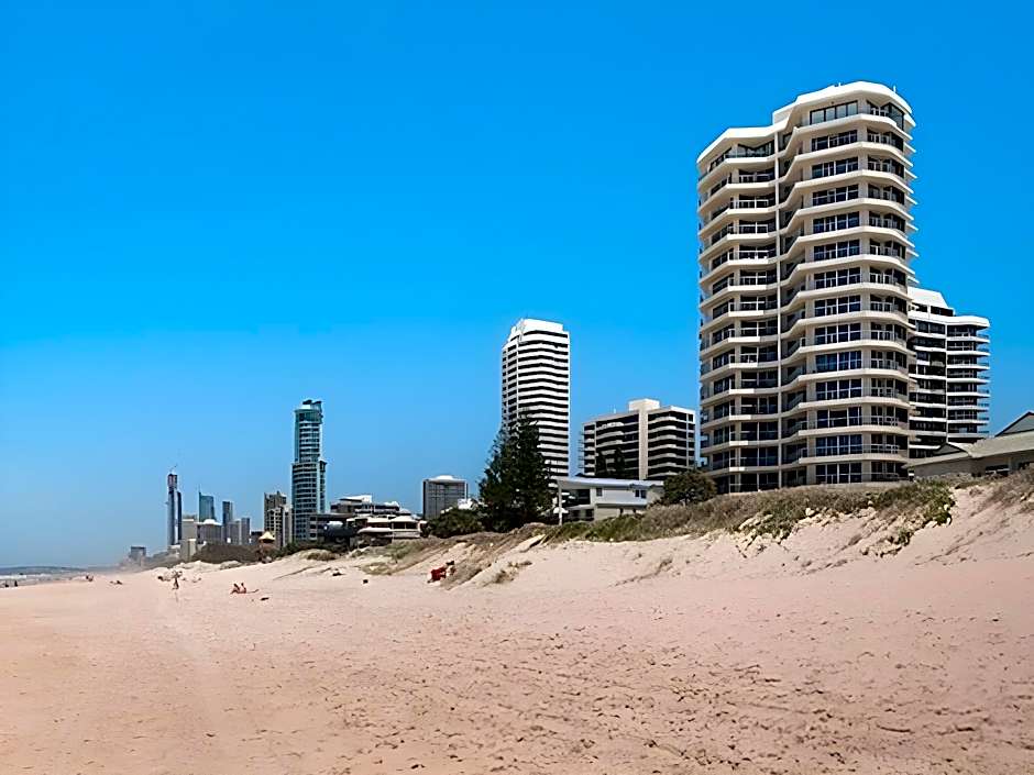 Beachside Tower Apartment