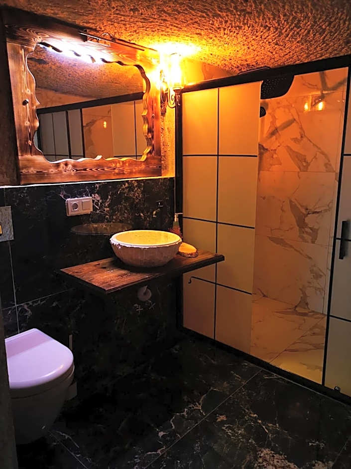 CAPPADOCİA ST.NİNO'S GARDEN