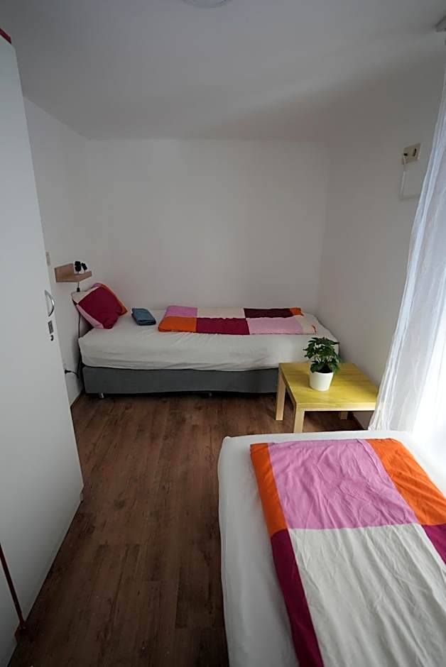 Center Hostel and Guest House