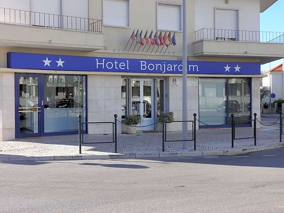 Hotel Bonjardim