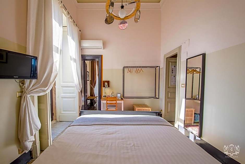 Grand Tour Design Guest House Catania Self Check-in