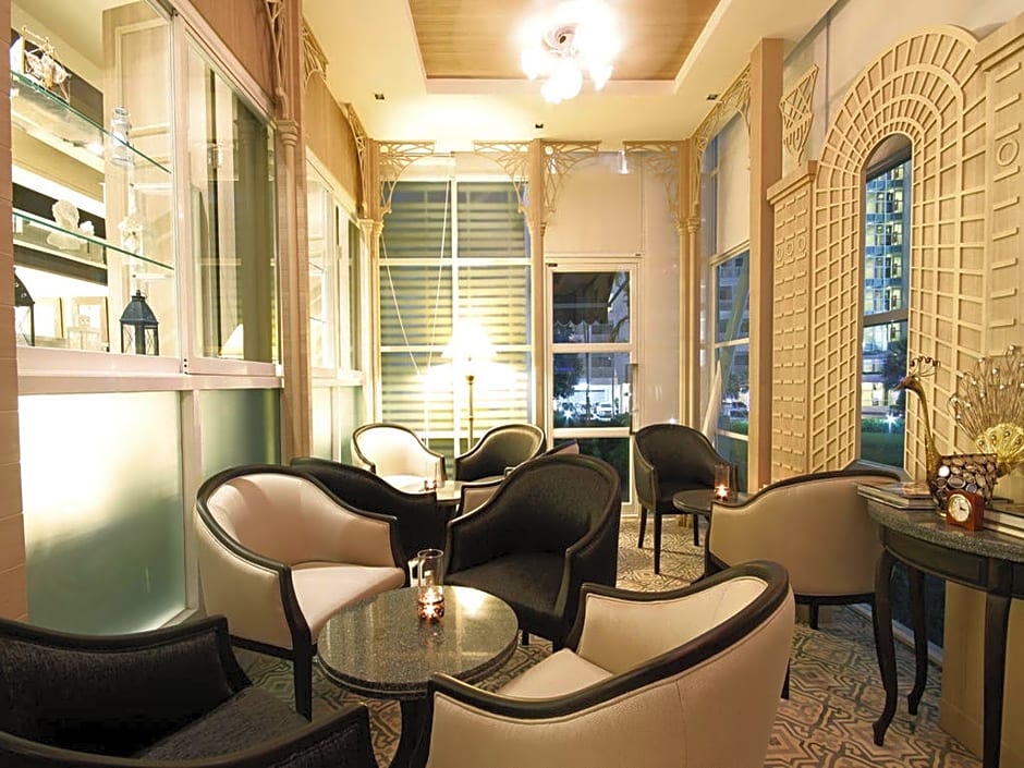 Kameo Grand Hotel & Serviced Apartments - Rayong 