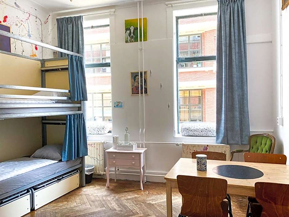 Hostel ROOM Rotterdam