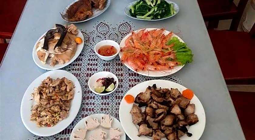 Family Transit Hotel