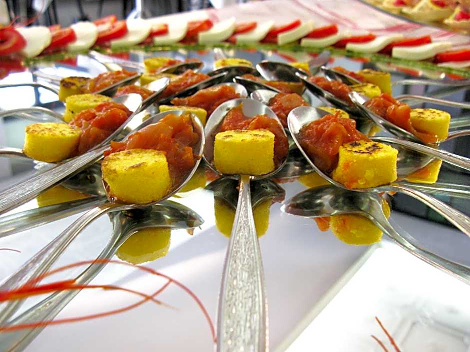 Hotel Ciondolo D'Oro 5 minuti da Rimini Fiera CON PARCHEGGIO INCLUSO