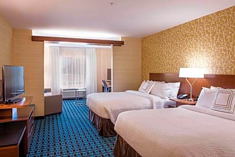 Suite with 2 Queen Beds and Sofa Bed