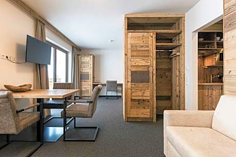 Junior Suite with Kitchenette