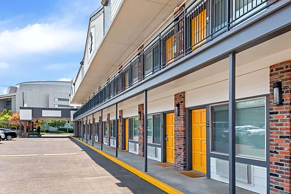 Maverick Hotel Eugene Near University, Ascend Hotel Collection