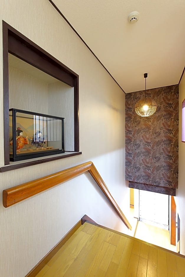 Haru Hotel