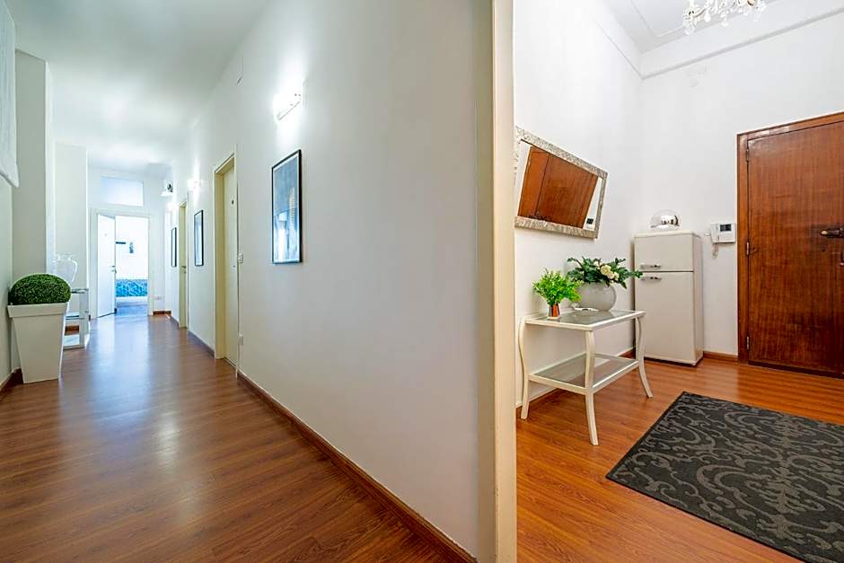 Blanco Rooms