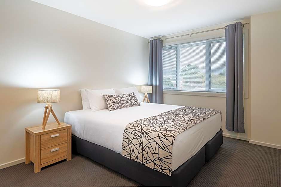 Warners Bay Apartments