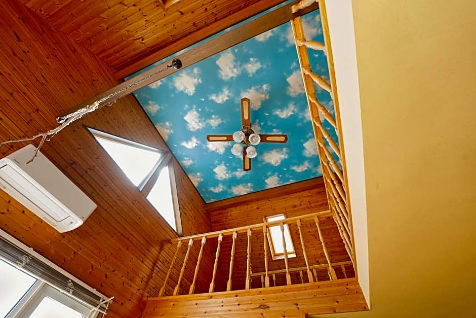 LAKE TOYA Great view log cabin