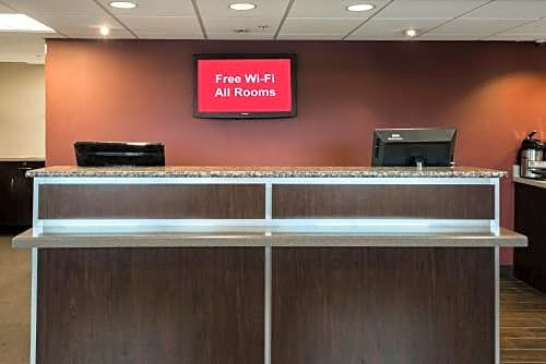 Red Roof Inn Chicago - Downers Grove