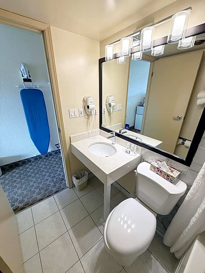 Travelodge by Wyndham Drumheller AB