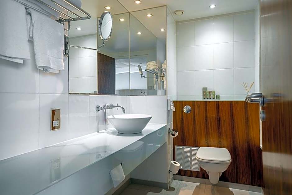 Holiday Inn London Camden Lock By IHG