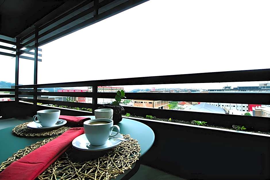 Hallmark Hotel by BON Hotels